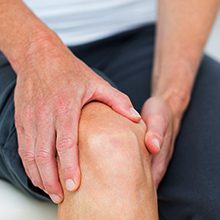 Боли в коленях: причины, диагностика и методы лечение