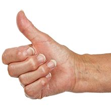 Болит сустав большого пальца на руке: возможные причины и лечение