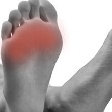 Боль в ступне (под пальцами): причины, диагностика и чем лечить