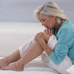 Боль в суставах при климаксе: причины и что делать